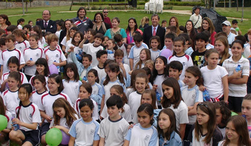 350 escolares de Villanueva participan en el III Cross contra la Meningitis