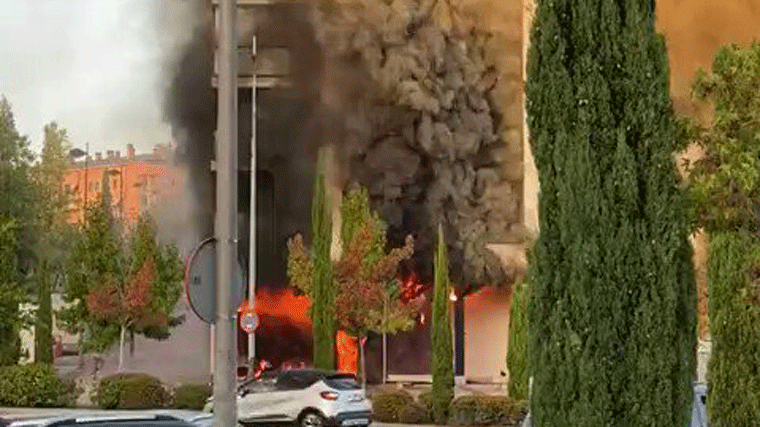 El incendio de Alcorcón se desató por una chispa que prendió material aislante
