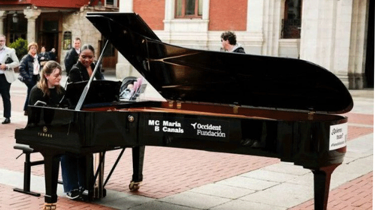 Vuelve `Tu ciudad se llena de pianos´, iniciativa que invita a los madrileños a interactuar con la música