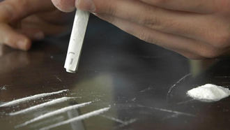Baja percepción de riesgo y fácil acceso hacen de la cocaína la adicción más extendida