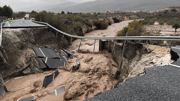 DGT pide a los ciudadanos que no se desplacen a la provincia de Valencia este puente