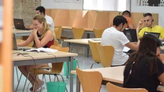 Ampliados desde el lunes horarios en 11 bibliotecas públicas por los exámenes