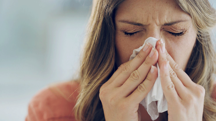 Los casos de gripe aumentan un 22,3% en la última semana, el Covid baja un 8,1%