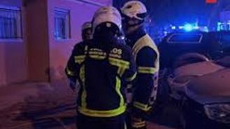 18 heridos, dos de ellos hospitalizados, por intoxicación de humos en un incendio