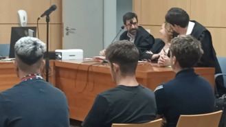 Los tres jóvenes que insultaron a Vinicius en Mestalla aceptan 8 meses de cárcel por expresiones racistas