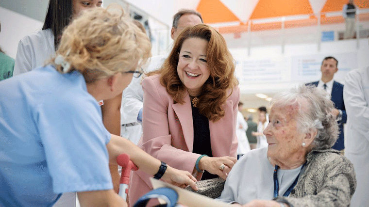 Madrid estrena unidad de hospitalización virtual para atender a mayores en residencias