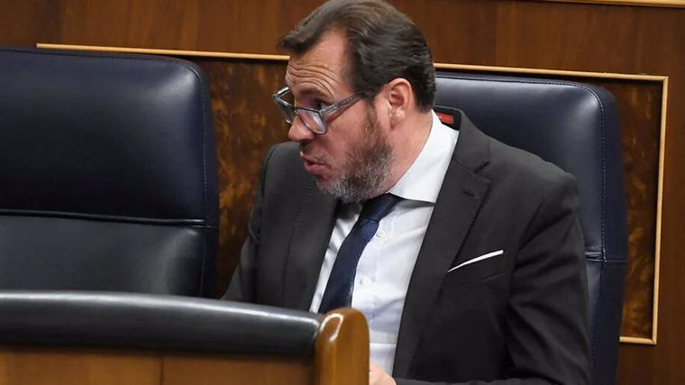 El PP exige que Puente comparezca de urgencia en el Congreso ante el 'caos ferroviario'