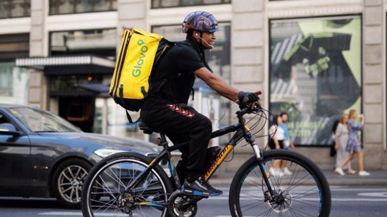 Los 27 dan luz verde definitiva a la `Ley Rider´europea para trabajadores de plataformas