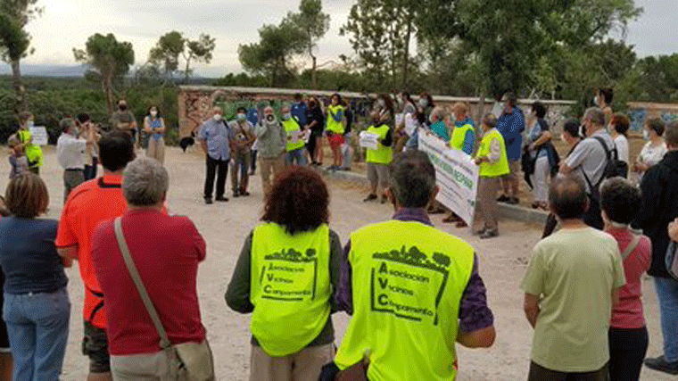 Vecinos de Campamento recurren al Defensor del Pueblo para que se cumpla el límite de 30 km/h